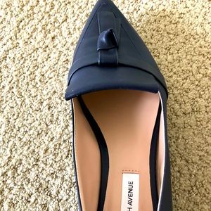 Saks Fifth Avenue Navy Blue Flats
